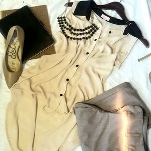 Women's hearts... Long Shirttail Sleeveless Blouse